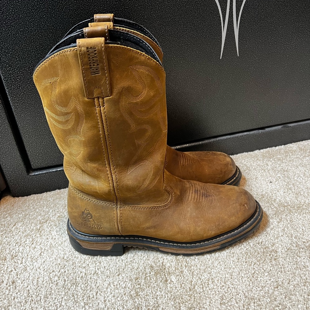 Rocky waterproof work boots